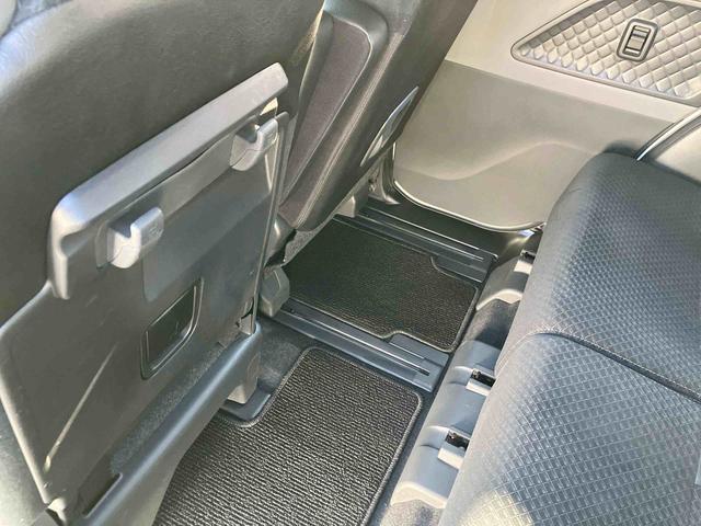 タント カスタムＸ　走行距離無制限１２ヶ月保証付き　衝突軽減ブレーキ　車線逸脱防止　Ｂｌｕｅｔｏｏｔｈオーディオ　アイドリングストップ機能　Ｂカメラ　ナビ　禁煙　盗難警報装置　ＬＥＤ　キーレスエントリー　オートＬＥＤ（37枚目）