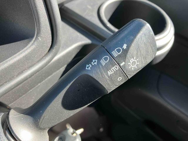 �R�D�u�F�蒆�ÎԃJ���e�v�́A���s������C�����ɉ����ăL�Y�E���݂̗L���E��Ԃ���Օi�̌����A�ߋ��̐����󋵂��킩��܂��B