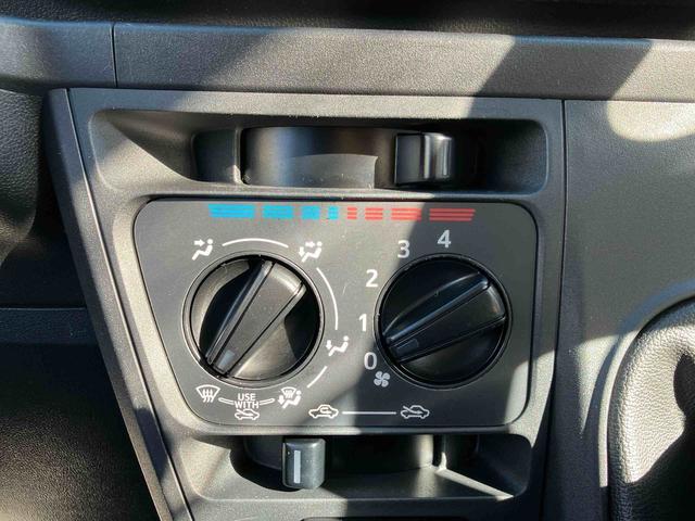 �Ԃ̃v�����������I�ׂ����`���b�N�������e�𔭍s�������̂��ԗ���ԏؖ����ł��B