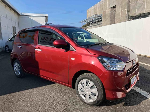 ミライース Ｘ　ＳＡＩＩＩ　ワンオーナー　走行距離無制限１２ヶ月保証付き　盗難防止アラーム　衝突回避支援ブレーキ機能　レーンキープアシスト　運転席助手席エアバック　Ｂカメ　横滑防止　禁煙　点検記録簿付　１オーナー　オートハイビーム　ＡＢＳ（7枚目）