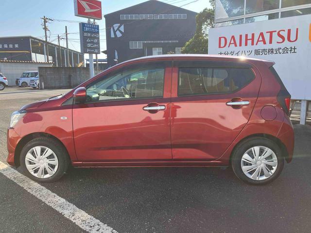 ミライース Ｘ　ＳＡＩＩＩ　ワンオーナー　走行距離無制限１２ヶ月保証付き　盗難防止アラーム　衝突回避支援ブレーキ機能　レーンキープアシスト　運転席助手席エアバック　Ｂカメ　横滑防止　禁煙　点検記録簿付　１オーナー　オートハイビーム　ＡＢＳ（10枚目）