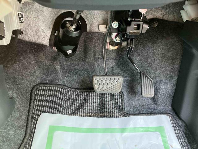 ミライース Ｘ　ＳＡＩＩＩ　ワンオーナー　走行距離無制限１２ヶ月保証付き　盗難防止アラーム　衝突回避支援ブレーキ機能　レーンキープアシスト　運転席助手席エアバック　Ｂカメ　横滑防止　禁煙　点検記録簿付　１オーナー　オートハイビーム　ＡＢＳ（24枚目）