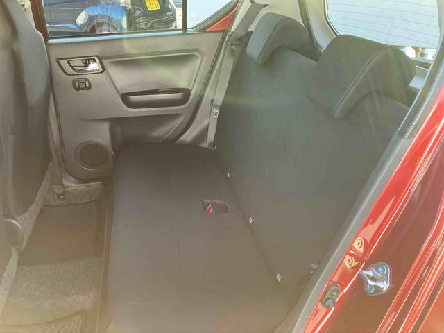 ミライース Ｘ　ＳＡＩＩＩ　ワンオーナー　走行距離無制限１２ヶ月保証付き　盗難防止アラーム　衝突回避支援ブレーキ機能　レーンキープアシスト　運転席助手席エアバック　Ｂカメ　横滑防止　禁煙　点検記録簿付　１オーナー　オートハイビーム　ＡＢＳ（32枚目）