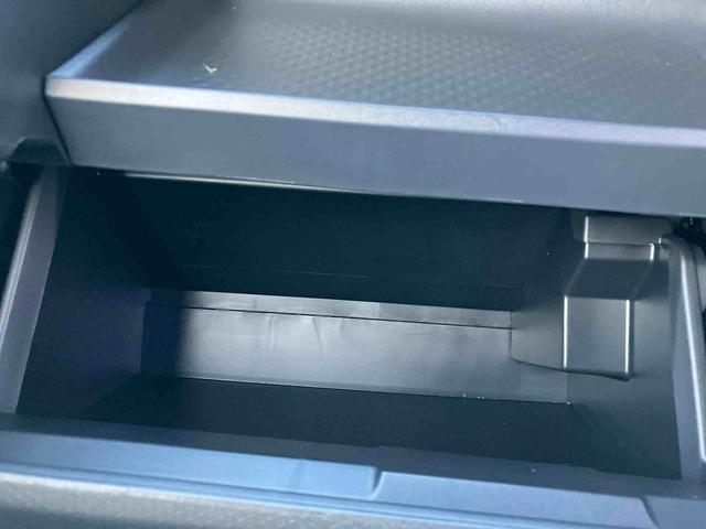 タント カスタムX ワンオーナー 走行距離無制限12ヶ月保証付き 衝突軽減ブレーキ 車線逸脱防止 アイドリングストップ機能 Bカメラ 禁煙 盗難警報装置 LED ワンオーナー キーレスエントリー 前席シートヒーター オートLED(29枚目)