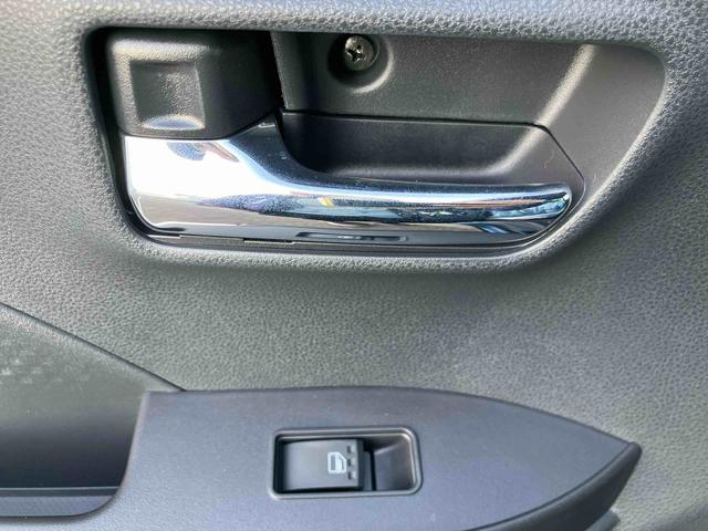 タント カスタムX ワンオーナー 走行距離無制限12ヶ月保証付き 衝突軽減ブレーキ 車線逸脱防止 アイドリングストップ機能 Bカメラ 禁煙 盗難警報装置 LED ワンオーナー キーレスエントリー 前席シートヒーター オートLED(35枚目)