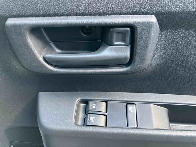 �����k�̍ۂ͉c�ƃX�^�b�t�̂���܂��X�܂����ē������Ē����܂��B