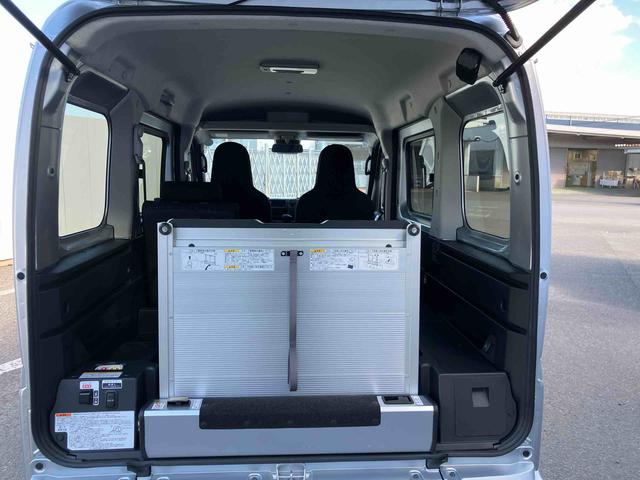 �y���j���c�Ƃ��Ă���܂��B���Ƒ�������Ă��z�����������B