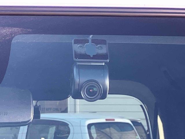 タント カスタムＸスタイルセレクション　走行距離無制限１２ヶ月保証付き　ブレーキサポート　禁煙　レーンキープ　ＡＵＴＯライト　Ｉストップ　シートヒータ　ＬＥＤライト　スマートキー　ドライブレコーダー　アルミ　オートハイビーム　イモビライザー（8枚目）