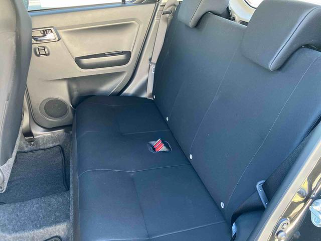 ミライース Ｘ　ＳＡＩＩＩ　ワンオーナー　走行距離無制限１２ヶ月保証付き　盗難防止アラーム　衝突回避支援ブレーキ機能　レーンキープアシスト　運転席助手席エアバック　Ｂカメ　横滑防止　禁煙　点検記録簿付　１オーナー　ＬＥＤライト　キーレスキー（31枚目）