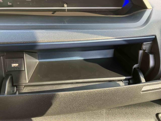 タント カスタムX ワンオーナー 走行距離無制限12ヶ月保証付き 衝突軽減ブレーキ 車線逸脱防止 アイドリングストップ機能 Bカメラ 禁煙 盗難警報装置 LED ワンオーナー キーレスエントリー 前席シートヒーター オートLED(24枚目)