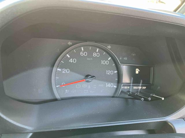 ハイゼットトラック スタンダード　農用スペシャル　ワンオーナー　走行距離無制限１２ヶ月保証付き　レーンキープアシスト　整備記録簿　助手席エアバック　誤発進抑制機能　禁煙　オートハイビーム　ＰＳ　ワンオーナー　エアコン付　衝突安全ボディ　運転席エアバック　横滑り防止（19枚目）