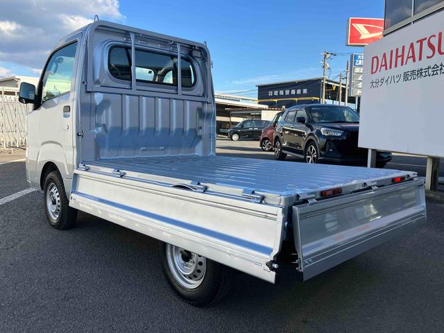 ハイゼットトラック スタンダード　農用スペシャル　ワンオーナー　走行距離無制限１２ヶ月保証付き　レーンキープアシスト　整備記録簿　助手席エアバック　誤発進抑制機能　禁煙　オートハイビーム　ＰＳ　ワンオーナー　エアコン付　衝突安全ボディ　運転席エアバック　横滑り防止（37枚目）
