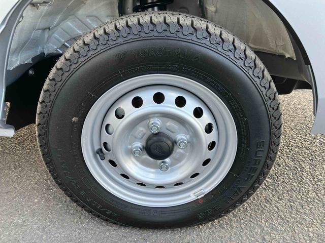 ハイゼットトラック スタンダード　農用スペシャル　ワンオーナー　走行距離無制限１２ヶ月保証付き　レーンキープアシスト　整備記録簿　助手席エアバック　誤発進抑制機能　禁煙　オートハイビーム　ＰＳ　ワンオーナー　エアコン付　衝突安全ボディ　運転席エアバック　横滑り防止（46枚目）