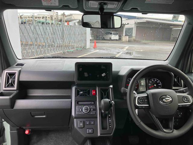 タフト Ｇ　ダーククロムベンチャー　走行距離無制限１２ヶ月保証付き　１オ－ナ－　リアカメラ　オートマチックハイビーム　ＬＥＤライト　レーンキープアシスト　アイドリングＳ　キーフリー　記録簿　アルミ　禁煙車　スマートキー　衝突安全ボディ（37枚目）