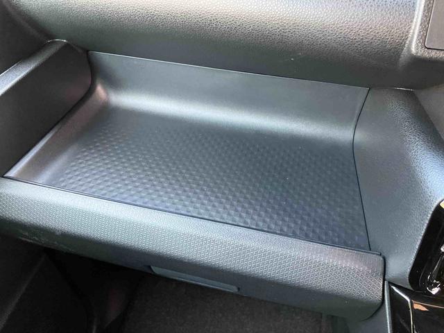 タント カスタムＸ　ワンオーナー　走行距離無制限１２ヶ月保証付き　衝突軽減ブレーキ　車線逸脱防止　アイドリングストップ機能　Ｂカメラ　禁煙　盗難警報装置　ＬＥＤ　ワンオーナー　キーレスエントリー　前席シートヒーター　オートＬＥＤ（33枚目）