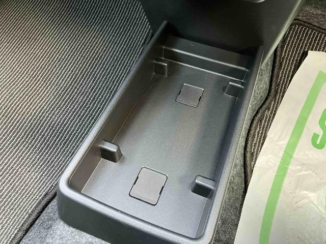 ミライース Ｘ　ＳＡＩＩＩ　ワンオーナー　走行距離無制限１２ヶ月保証付き　盗難防止アラーム　衝突回避支援ブレーキ機能　レーンキープアシスト　安全ボディ　運転席助手席エアバック　Ｂカメ　横滑防止　点検記録簿付　１オーナー　ＬＥＤライト　ＡＢＳ（17枚目）