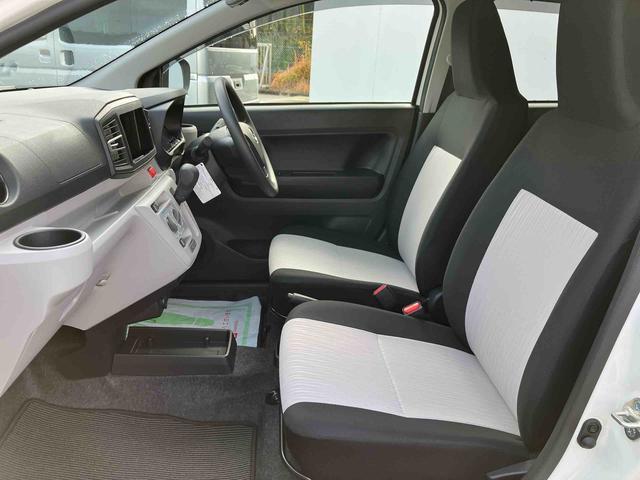 ミライース Ｘ　ＳＡＩＩＩ　ワンオーナー　走行距離無制限１２ヶ月保証付き　盗難防止アラーム　衝突回避支援ブレーキ機能　レーンキープアシスト　安全ボディ　運転席助手席エアバック　Ｂカメ　横滑防止　点検記録簿付　１オーナー　ＬＥＤライト　ＡＢＳ（32枚目）