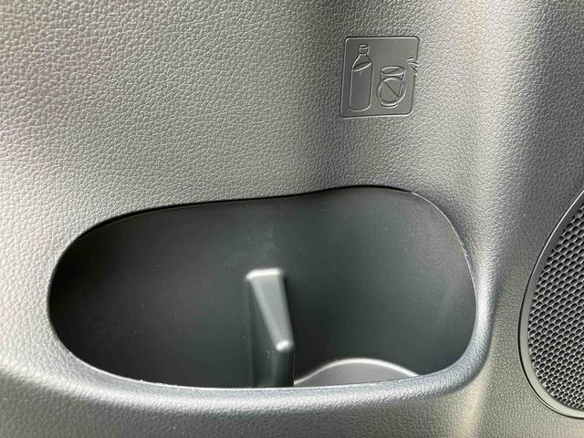 ミライース Ｘ　ＳＡＩＩＩ　ワンオーナー　走行距離無制限１２ヶ月保証付き　盗難防止アラーム　衝突回避支援ブレーキ機能　レーンキープアシスト　安全ボディ　運転席助手席エアバック　Ｂカメ　横滑防止　点検記録簿付　１オーナー　ＬＥＤライト　ＡＢＳ（37枚目）