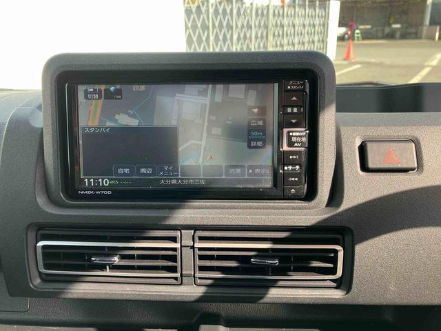 ハイゼットトラック ジャンボエクストラ　走行距離無制限１２ヶ月保証付き　アイドリングストップ付き　Ｂｌｕｅｔｏｏｔｈオーディオ　ナビ付き　オートＬＥＤ　記録簿あり　ブレーキサポート　盗難防止システム　禁煙　ダブルエアバッグ　ＤＶＤ再生（6枚目）