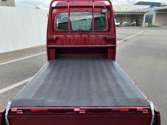 ハイゼットトラック ジャンボエクストラ　走行距離無制限１２ヶ月保証付き　アイドリングストップ付き　Ｂｌｕｅｔｏｏｔｈオーディオ　ナビ付き　オートＬＥＤ　記録簿あり　ブレーキサポート　盗難防止システム　禁煙　ダブルエアバッグ　ＤＶＤ再生（33枚目）