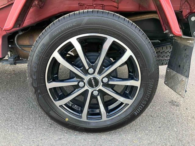 ハイゼットトラック ジャンボエクストラ　走行距離無制限１２ヶ月保証付き　アイドリングストップ付き　Ｂｌｕｅｔｏｏｔｈオーディオ　ナビ付き　オートＬＥＤ　記録簿あり　ブレーキサポート　盗難防止システム　禁煙　ダブルエアバッグ　ＤＶＤ再生（36枚目）