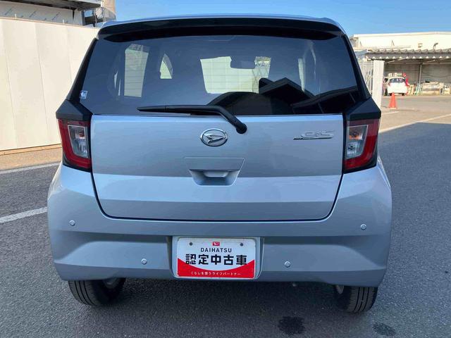 ミライース G SAIII ワンオーナー 走行距離無制限12ヶ月保証付き 車線逸脱警告 禁煙 リモコンキー ワンオーナー 前席シートヒーター セキュリティ LEDヘッドライト 運転席エアバッグ オートマチックハイビーム 助手席エアバッグ AW(8枚目)