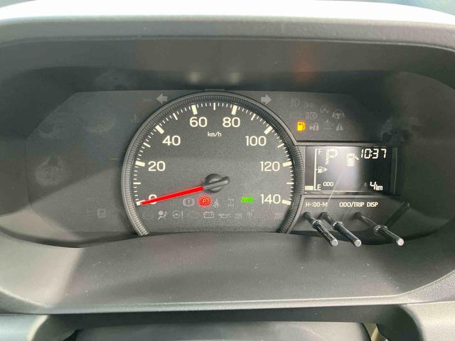 ����ɏڂ����S�Ă̎ԗ��Ɏԗ���ԏؖ�����t���Ă���܂��B