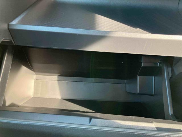 タント カスタムRS 走行距離無制限12ヶ月保証付き レーンキープA ISTOP パワースライドドア BT対応 運転席シートヒーター オートLED ターボエンジン 禁煙 LEDライト USBポート 1オーナー オートライト(29枚目)