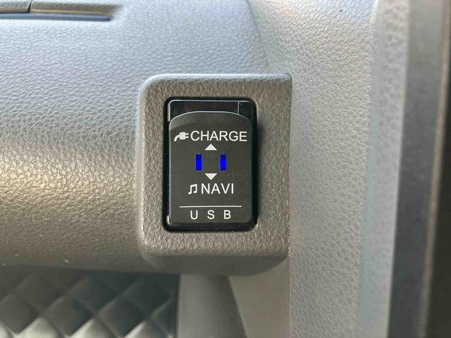 タント カスタムＸセレクション　走行距離無制限１２ヶ月保証付き　禁煙　ＵＳＢ　ＬＥＤ　前席シートヒーター　ＥＴＣ　キーフリー　オートハイビーム　アルミホイール　ナビ　ドラレコ　整備記録簿　ＤＶＤ　車線逸脱警報　エコアイドル（20枚目）