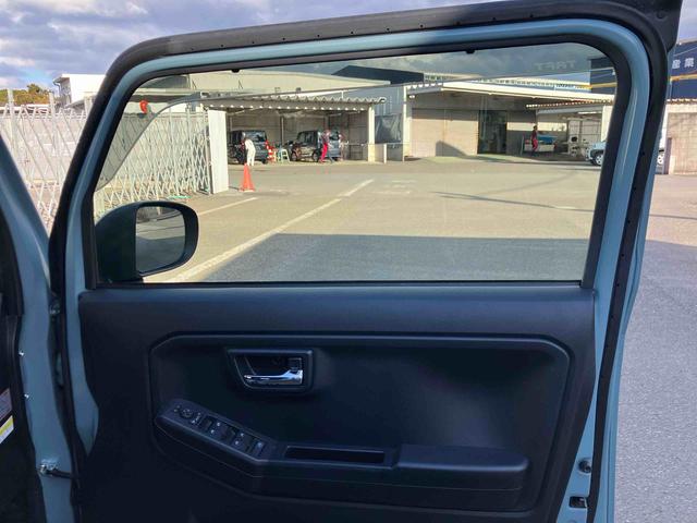 タフト Gターボ 走行距離無制限12ヶ月保証付き DVD再生可 誤発進抑制装置 LKA バックカメラ付き 禁煙 ブルートゥース USB LEDライト ナビ オートライト キーフリーシステム ETC オートハイビーム(32枚目)