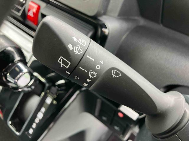 タント カスタムＲＳ　走行距離無制限１２ヶ月保証付き　両側パワスライドドア　レーンキープＡ　ＩＳＴＯＰ　ＢＴ対応　ＥＴＣ付き　メモリーナビゲーション　運転席シートヒーター　オートＬＥＤ　ターボエンジン　禁煙　ナビ付き（24枚目）