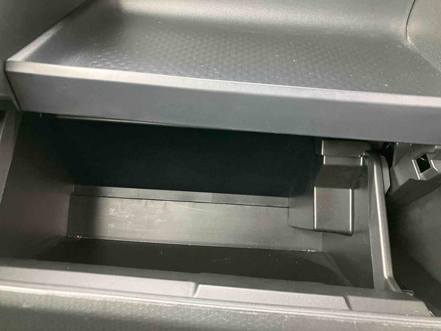 タント カスタムＲＳ　走行距離無制限１２ヶ月保証付き　両側パワスライドドア　レーンキープＡ　ＩＳＴＯＰ　ＢＴ対応　ＥＴＣ付き　メモリーナビゲーション　運転席シートヒーター　オートＬＥＤ　ターボエンジン　禁煙　ナビ付き（31枚目）