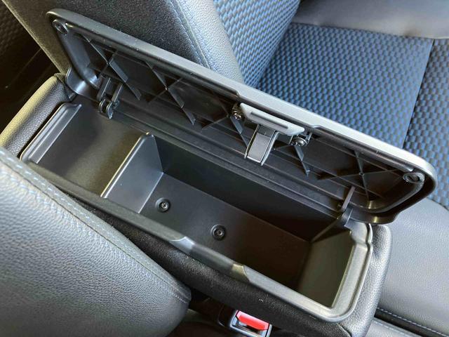 タント カスタムＸ　走行距離無制限１２ヶ月保証付き　衝突軽減ブレーキ　車線逸脱防止　アイドリングストップ機能　Ｂカメラ　禁煙　盗難警報装置　ＬＥＤ　キーレスエントリー　前席シートヒーター　オートＬＥＤ　スマキー（37枚目）