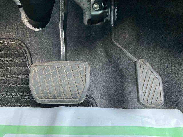 タフト Ｇターボ　クロムベンチャー　走行距離無制限１２ヶ月保証付き　ナビ付き　アイドリングストップ機能　アルミ　アダプティブクルーズ　衝突安全ボディ　キーフリー　シートヒータ付き　禁煙車　ターボ　バックモニター　オートマチックハイビーム（35枚目）