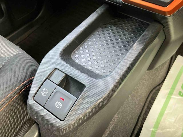 タフト Ｇ　走行距離無制限１２ヶ月保証付き　被害軽減ブレーキ　シートＨ　Ｉストップ　リアカメラ　メモリナビ　スマートキー＆プッシュスタート　禁煙　車線逸脱防止　点検記録簿　ＵＳＢ接続　ナビ　ＥＴＣ　ＡＵＸ　ＤＶＤ（18枚目）