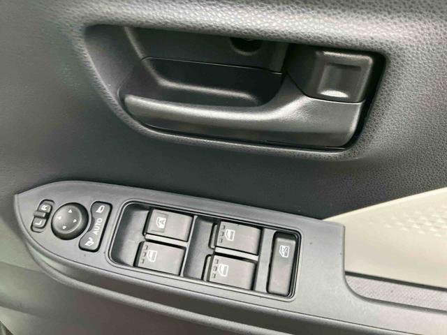 タント Ｘ　ワンオーナー　走行距離無制限１２ヶ月保証付き　アイドリングストップ車　ブレーキサポート　スマートキーシステム　禁煙　ＬＥＤライト　キーレスキー　Ｂカメラ　車線逸脱警報　オートハイビーム　片側電動両側スライドドア（30枚目）