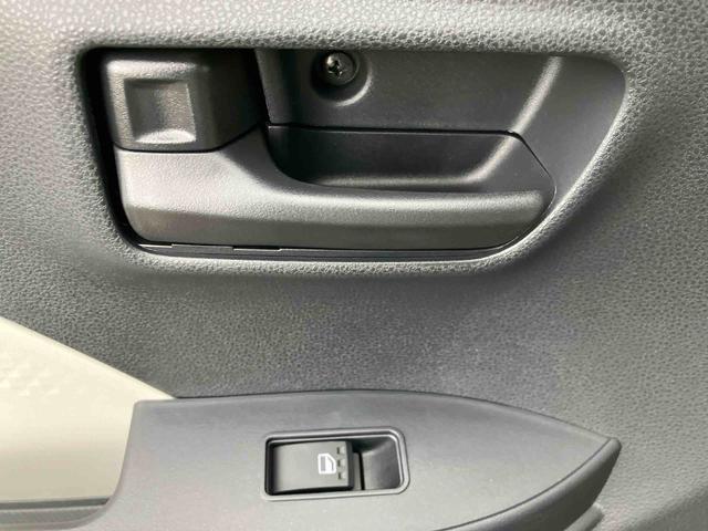 タント Ｘ　ワンオーナー　走行距離無制限１２ヶ月保証付き　アイドリングストップ車　ブレーキサポート　スマートキーシステム　禁煙　ＬＥＤライト　キーレスキー　Ｂカメラ　車線逸脱警報　オートハイビーム　片側電動両側スライドドア（32枚目）