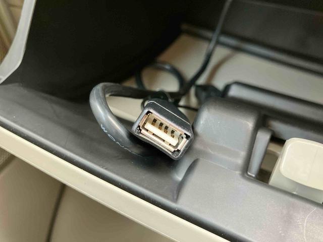 ＮＶ１００クリッパーリオ Ｇ　走行距離無制限１２ヶ月保証付き　ＵＳＢポート　ブレーキサポート　ＢＴ　ＤＶＤ再生可能　バックモニター　ターボ車　スマートキ　盗難防止装置　キーフリーシステム　シートＨ　オートライト　横滑り防止装置（17枚目）