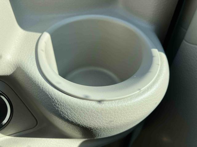 ＮＶ１００クリッパーリオ Ｇ　走行距離無制限１２ヶ月保証付き　ＵＳＢポート　ブレーキサポート　ＢＴ　ＤＶＤ再生可能　バックモニター　ターボ車　スマートキ　盗難防止装置　キーフリーシステム　シートＨ　オートライト　横滑り防止装置（33枚目）