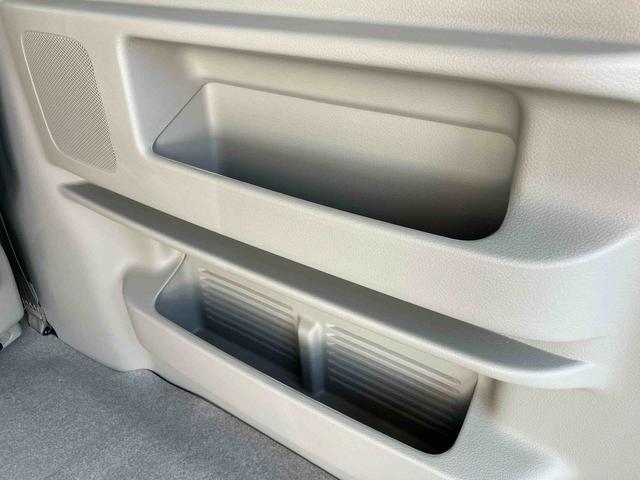 ＮＶ１００クリッパーリオ Ｇ　走行距離無制限１２ヶ月保証付き　ＵＳＢポート　ブレーキサポート　ＢＴ　ＤＶＤ再生可能　バックモニター　ターボ車　スマートキ　盗難防止装置　キーフリーシステム　シートＨ　オートライト　横滑り防止装置（50枚目）