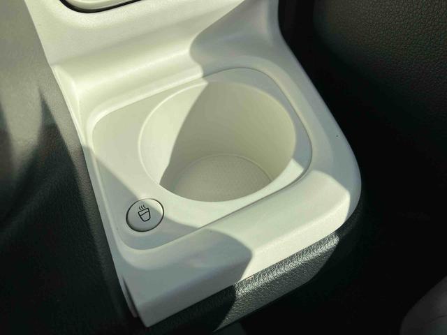 ムーヴキャンバス ストライプスＧ　ワンオーナー　走行距離無制限１２ヶ月保証付き　車線逸脱　Ｂｌｕｅｔｏｏｔｈオーディオ　ＵＳＢ入力　アイスト　インテリキー　Ｂモニター　シートヒータ　イモビライザー　衝突安全ボディ　キーフリー　ＬＥＤライト（26枚目）