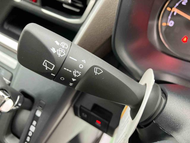 ����ɏڂ����S�Ă̎ԗ��Ɏԗ���ԏؖ�����t���Ă���܂��B