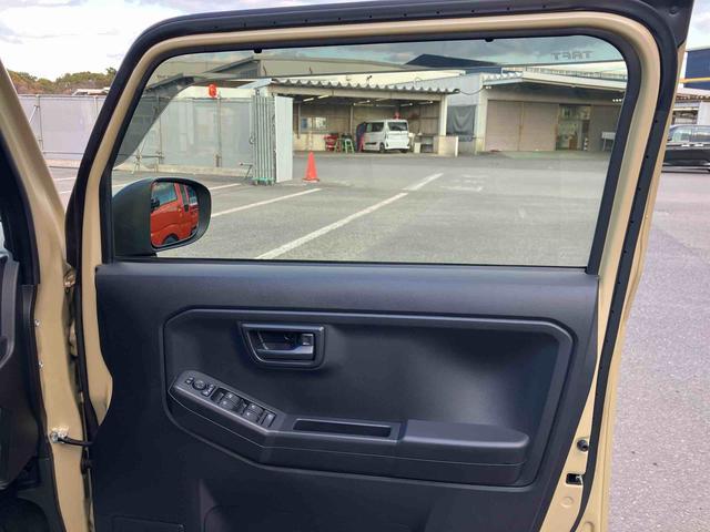 タフト Ｘ　ワンオーナー　走行距離無制限１２ヶ月保証付き　ハイビームアシスト　安全ボディ　キーフリー　記録簿　レーンキープ　ＬＥＤヘッドライト　ガラスルーフ　スマートキ－　オートライト　ワンオーナー　アイドリング　セキュリティ（27枚目）