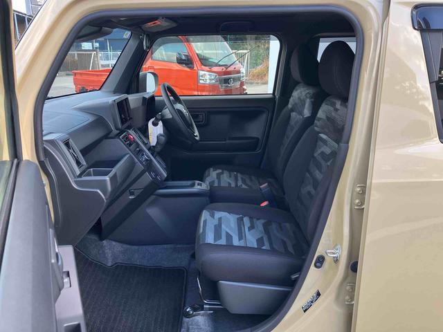 タフト Ｘ　ワンオーナー　走行距離無制限１２ヶ月保証付き　ハイビームアシスト　安全ボディ　キーフリー　記録簿　レーンキープ　ＬＥＤヘッドライト　ガラスルーフ　スマートキ－　オートライト　ワンオーナー　アイドリング　セキュリティ（31枚目）