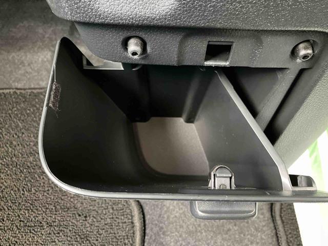 �Ԃ̃v�����������I�ׂ����`���b�N�������e�𔭍s�������̂��ԗ���ԏؖ����ł��B