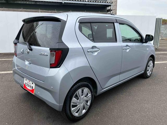 ミライース Ｘ　ＳＡＩＩＩ　走行距離無制限１２ヶ月保証付き　盗難防止アラーム　衝突回避支援ブレーキ機能　レーンキープアシスト　運転席助手席エアバック　Ｂカメ　横滑防止　点検記録簿付　１オーナー　ＬＥＤライト　オートハイビーム（13枚目）