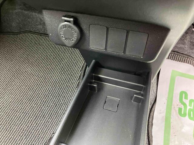 ミライース Ｘ　ＳＡＩＩＩ　走行距離無制限１２ヶ月保証付き　盗難防止アラーム　衝突回避支援ブレーキ機能　レーンキープアシスト　運転席助手席エアバック　Ｂカメ　横滑防止　点検記録簿付　１オーナー　ＬＥＤライト　オートハイビーム（16枚目）