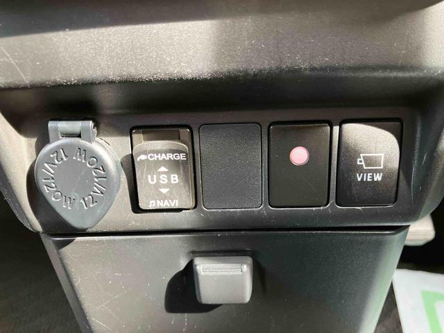 �X���y�тv�����̉��i�\���́A�o�^��p���܂߂��u�x�������z�v�ƂȂ��Ă���܂��B