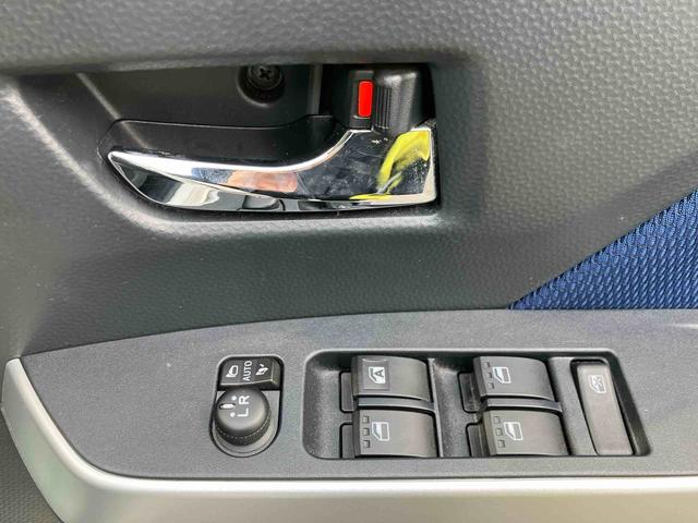 �X�^�b�t�́A�}�X�N���p�ɂĐڋq���΂����Ē����܂��B