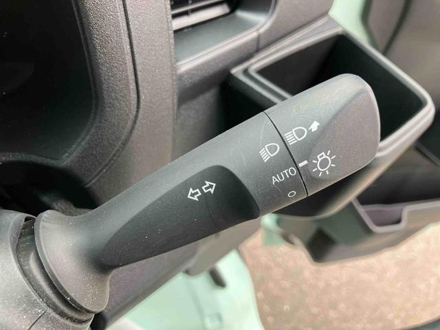 �R�D�u�F�蒆�ÎԃJ���e�v�́A���s������C�����ɉ����ăL�Y�E���݂̗L���E��Ԃ���Օi�̌����A�ߋ��̐����󋵂��킩��܂��B